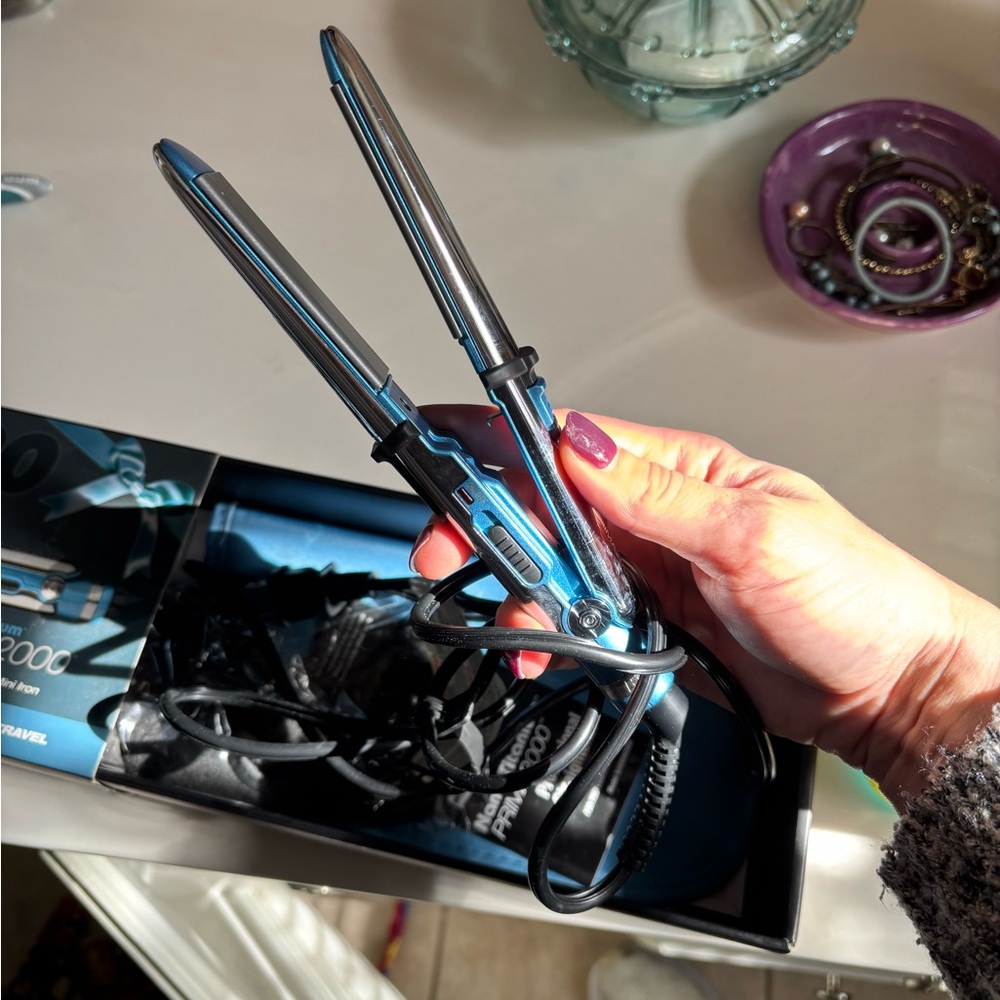 Baby bliss mini flat iron